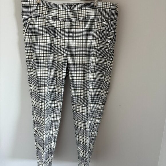 SOHO Apparel Ltd Pants Plaid Tapered to Ankle Pull Up Women’s Size XL Like NEW - Picture 2 of 7